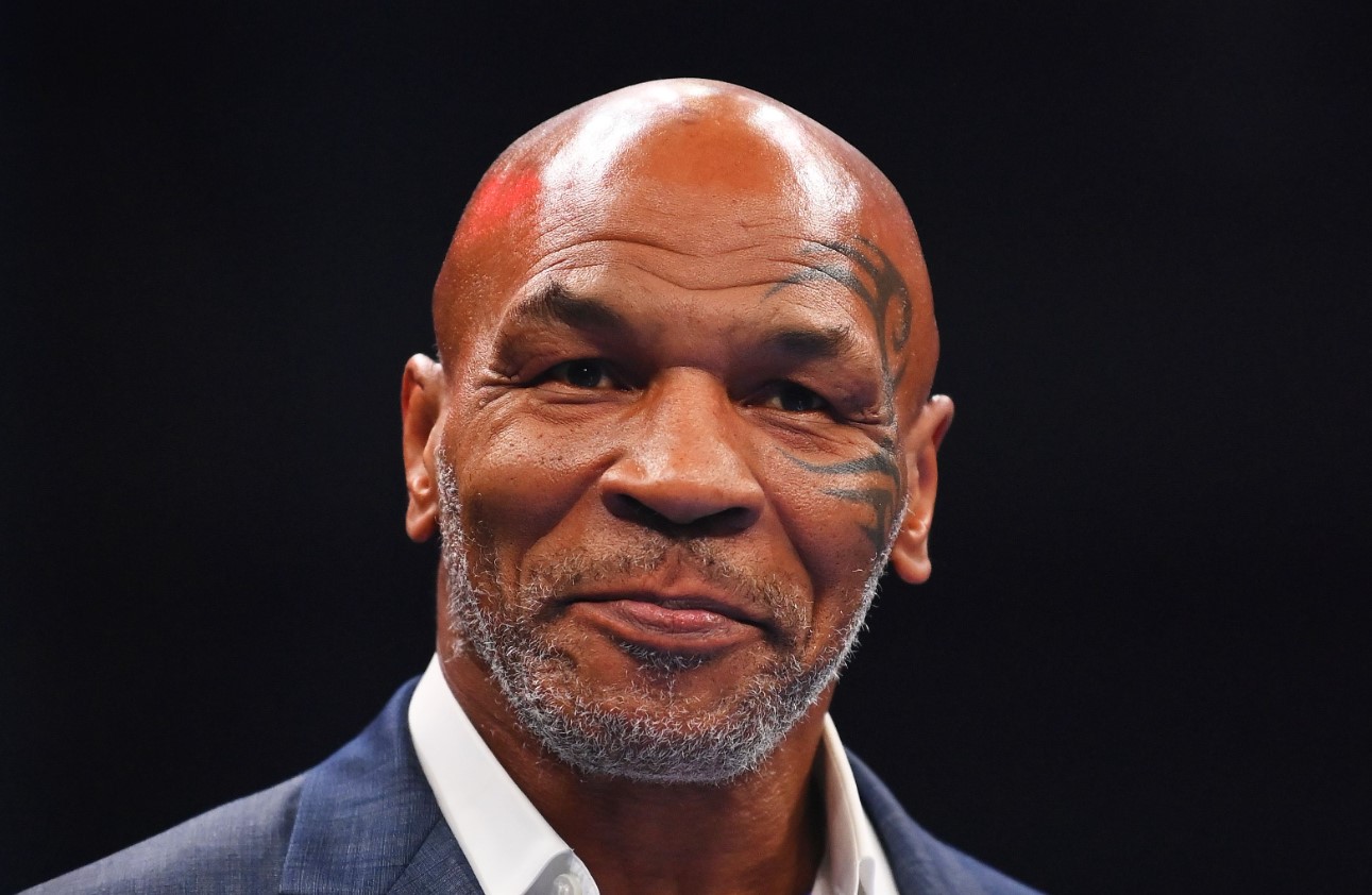 Overview of Mike Tyson’s legendary boxing career 1